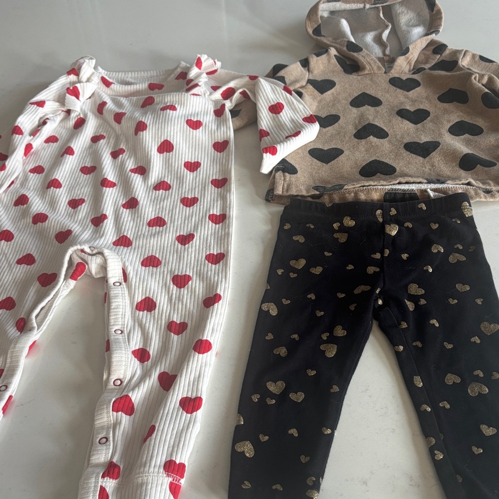 Heart Print Baby Outfit Set